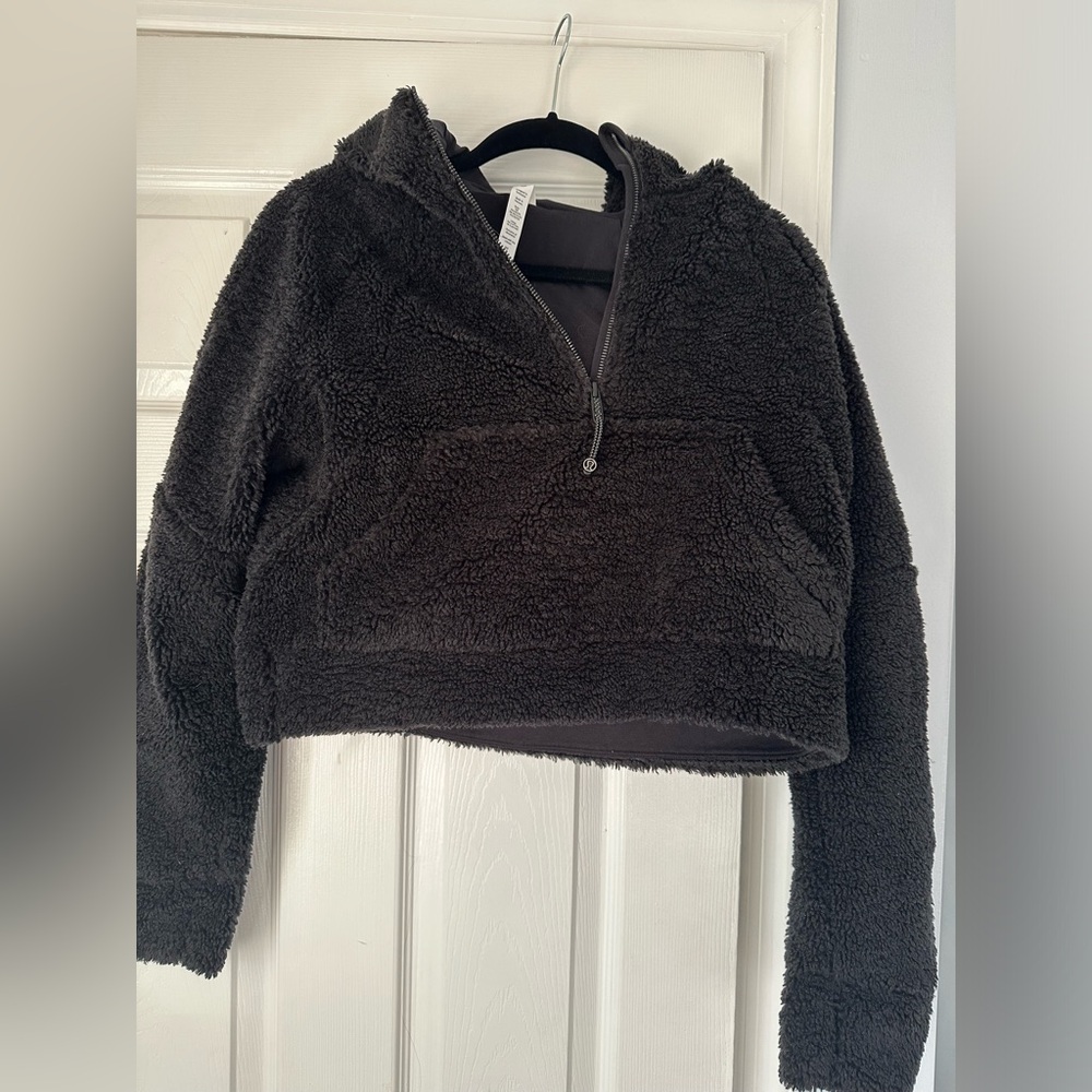 Lululemon Sherpa hoodie pullover